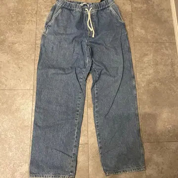 ZARA 블루 스트레이트 데님