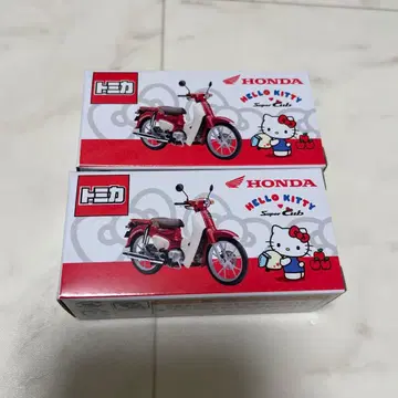 토미카 헬로키티 슈퍼커브 2개 세트