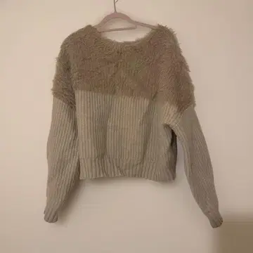 NOBLE 니트 퍼 긴팔 스웨터 베이지