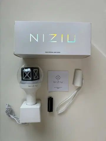 NIZIU 공식 응원봉