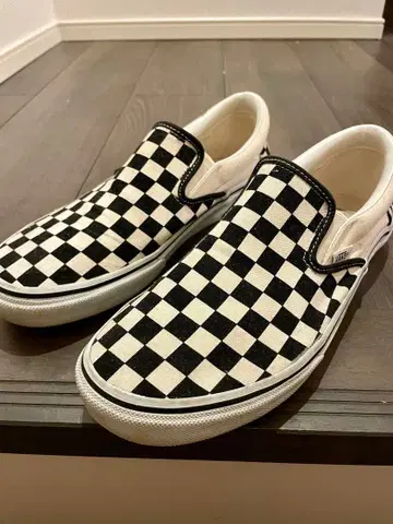 VANS 체커 패턴 슬립온