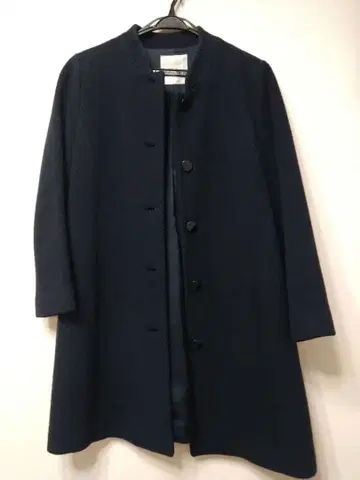 레리안 캐시미어 코트 네이비 버튼 포함