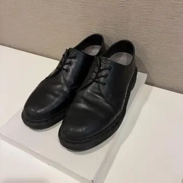 닥터마틴 3홀 1461 모노