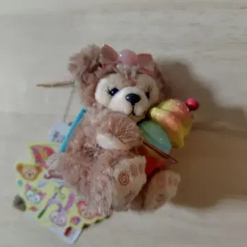 셰리 메이 더피 서니 팬 스트랩