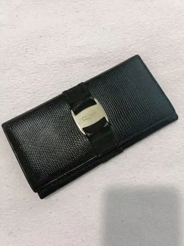 Ferragamo 블랙 장지갑 미사용 새상품