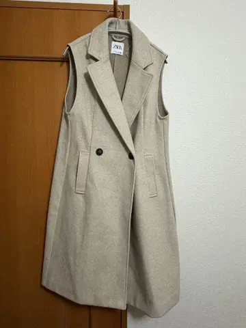 ZARA 베스트 코트 베이지 롱 코트