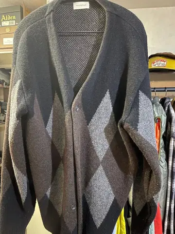 FACTOTUM 아가일 무늬 가디건