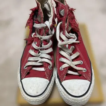 컨버스 하이컷 리메이크 스터드 장식