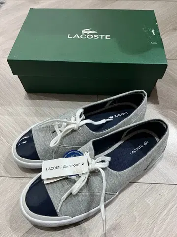 LACOSTE 그레이 스니커즈 미사용 새상품 23cm