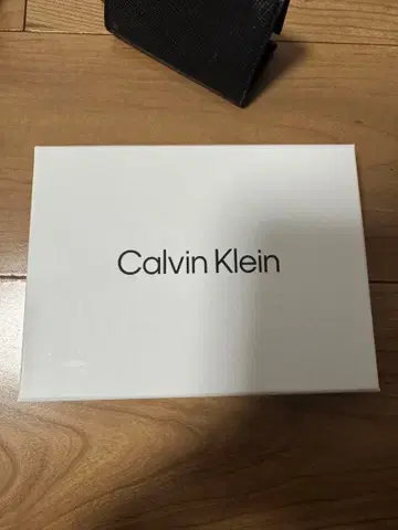 Calvin Klein 키케이스 블랙