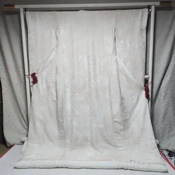 #12-004 사가라 자수 호화찬란 총 자수 고급 우치카케 하자 있음