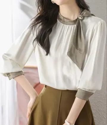 보타이 새틴 블라우스 바이컬러 셔츠