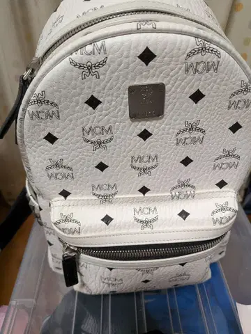 mcm 비세토스 스터드 백팩 화이트