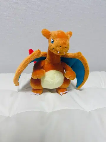 새상품급 포켓몬 센터 리자몽 봉제 인형