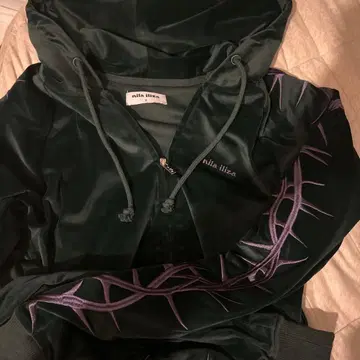 nila iliza 서플라이어 지퍼 후드티 S