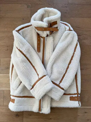 무스탕 코트 아우터 FRAYID