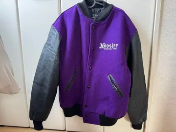 레이스 타이어 샵의 바시티 자켓