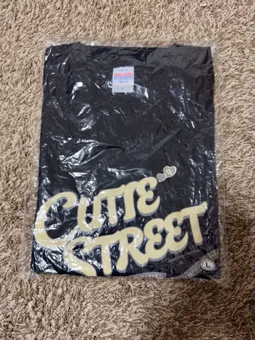 CUTIE STREET 로고T셔츠 블랙 L 사이즈