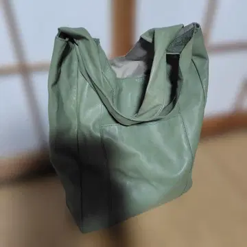 키소라아마레 소가죽 모스그린 숄더백