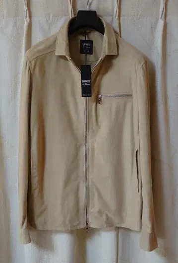 엠메티 리오넬 LIONEL 48 L 미사용 베이지 EMMETI