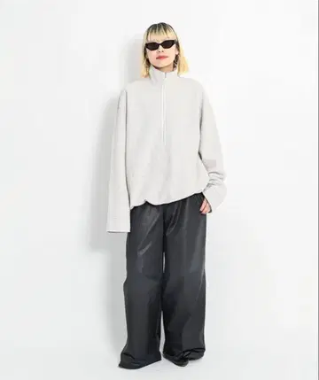 CITYSHOP DARTED HARD SATIN PANTS 36 사이즈