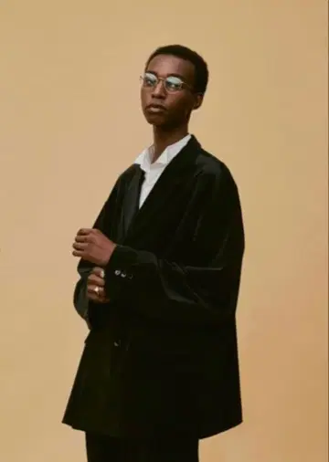 소에르테 벨벳 테일러드 자켓 사이즈 2