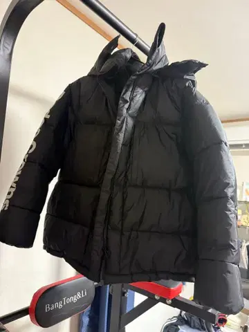 로데오 크라운즈 블랙 다운 자켓