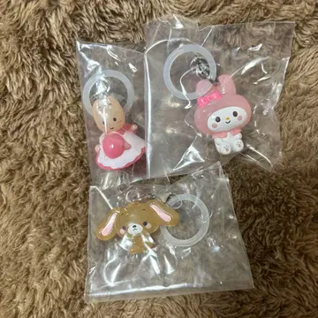 산리오 헐렁메지루시 액세서리