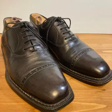 스테파노비 펀치드 캡토 사이즈 6 파티누