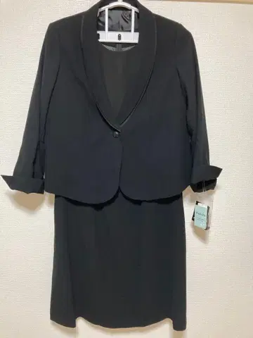 택 포함 새상품 빅 사이즈 21호 블랙 포멀 자켓과 드레스 세트