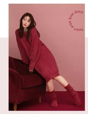 젤라또피케 하트 아란 원피스 골드 참 2023 발렌타인