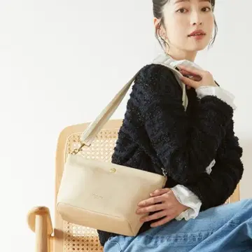 [ 새상품급 ] TREASURE TOPKAPI 미니 숄더백 라이트 베이지