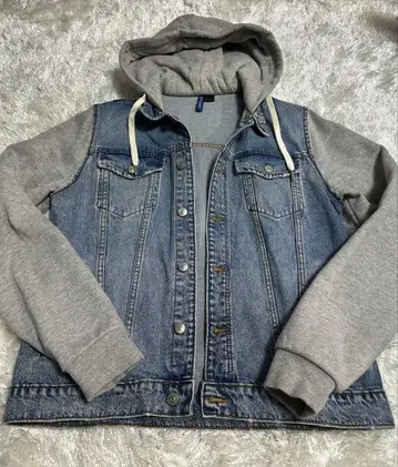 후드 부착 데님 자켓