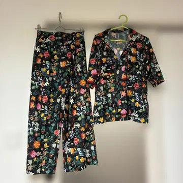 ROSE BUD 셋업 사이즈 F