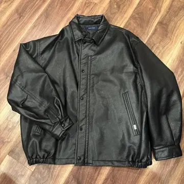 새상품급 NAUTICA 블랙 인조 가죽 자켓