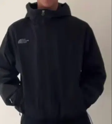 더 노스페이스 블랙 후드 부착 자켓