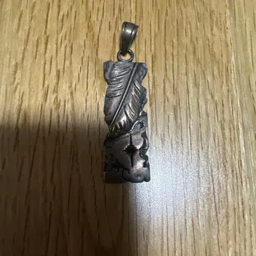 saad 실버 925 페더 플레이트 탑