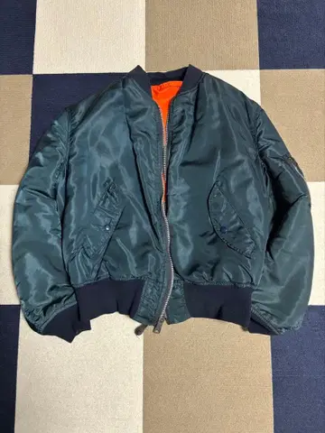 ALPHA INDUSTRIES 알파 인더스트리즈 MA-1 네이비