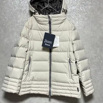 [ 택 & 핸드 아머 부착 ] HERNO 헬로 다운 화이트 42