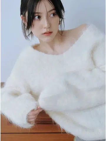 SNIDEL 스리알파카 V넥 풀오버