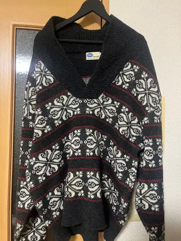 기하학 패턴 오버 사이즈 니트