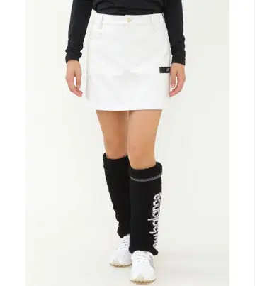 뉴발란스 골프 속기모 플리스 스커트 화이트 가을/겨울