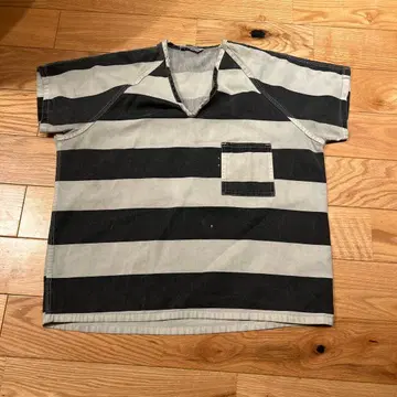 80s 빈티지 프리즈너 prisoner 수감자 의류 블랙 보더