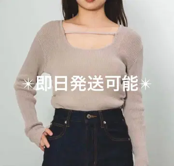 SENEE 스퀘어 데콜테 니트탑 베이지