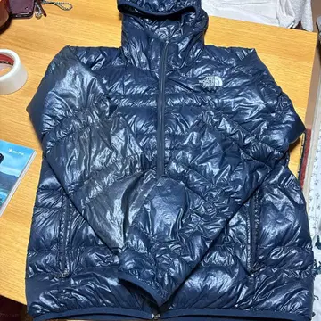 THE NORTH FACE 네이비 다운 자켓