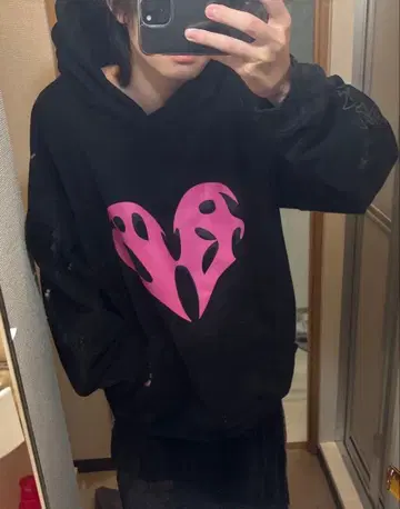 PENTHOUSE BALZ 블랙/핑크 후드티