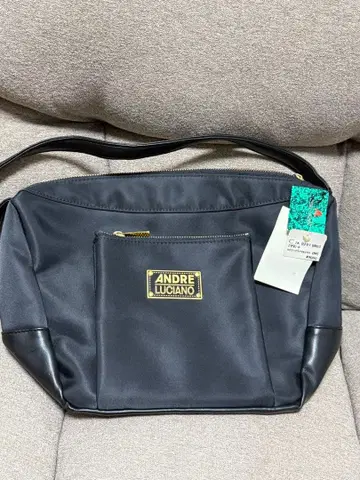 ANDRE LUCIANO 블랙 숄더백