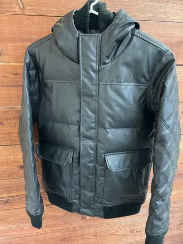 [레어] TOMMY 후드 부착 블랙 가죽 자켓