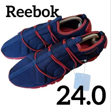 레어 새상품급 리복 트래블 트레이닝 스니커즈 트레이닝 24.0