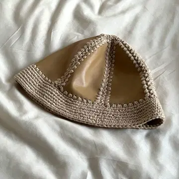 [ 미사용 새상품 ] ROSE BUD 버킷햇 가죽 크로셰